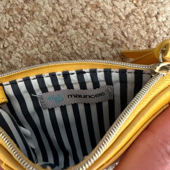 Maurice’s yellow card/coin/key holder. 3x5  non smoking home - Picture 2 of 3